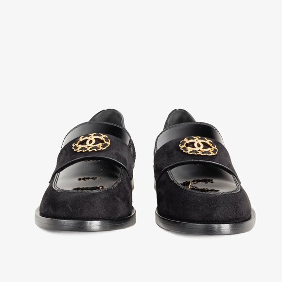 Chanel 22K Black Patent and Suede Crystal-CC Loafers, Size 8.5 - Picture 3 of 11